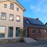 Mijo, Mit Charme Und Ostseenah Kröpelin